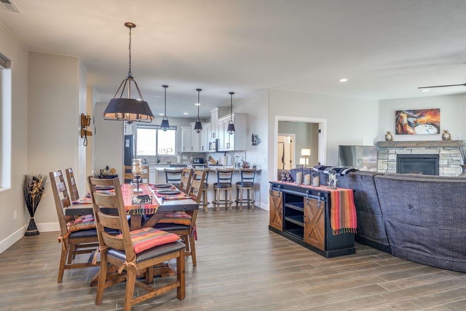 House (3 Bedrooms) | Interior
