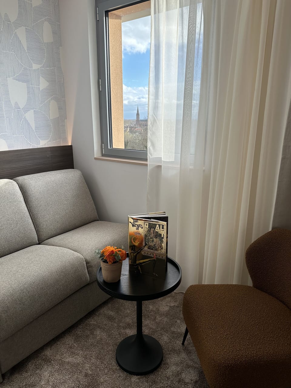 Premium bedding, memory foam beds, in-room safe, laptop workspace