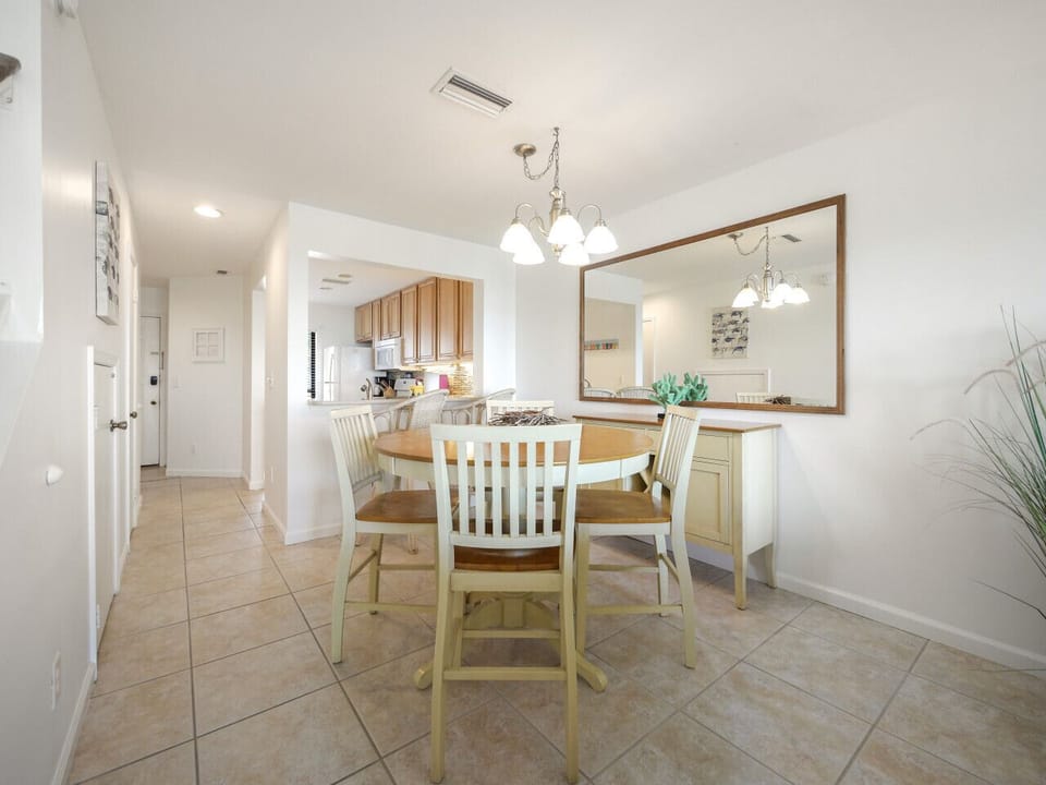Dine in: because sometimes the best table is the one in your own cozy space