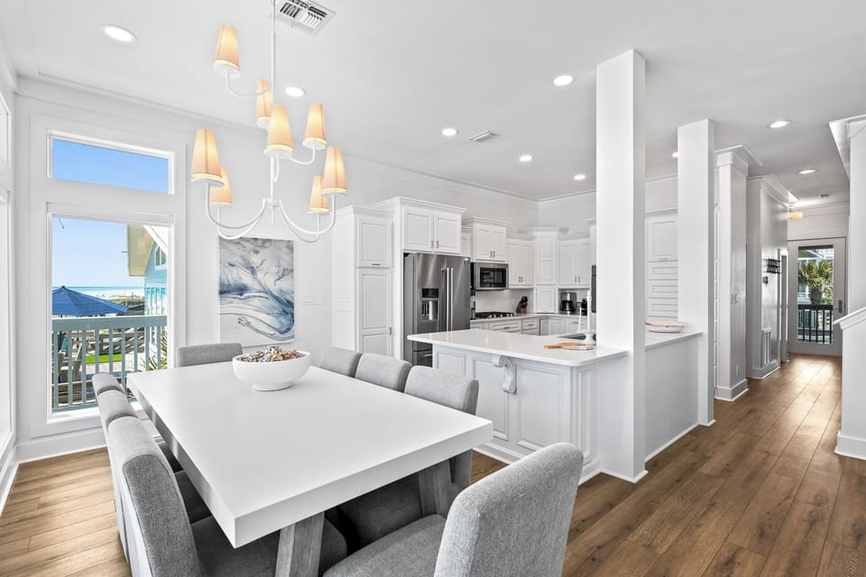 Dining room/ Kitche