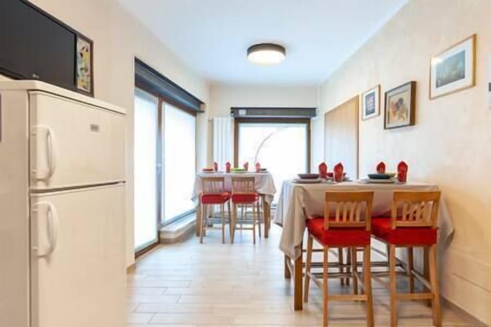 3bab5f01-c831-456a-9666-355bfb5958a4