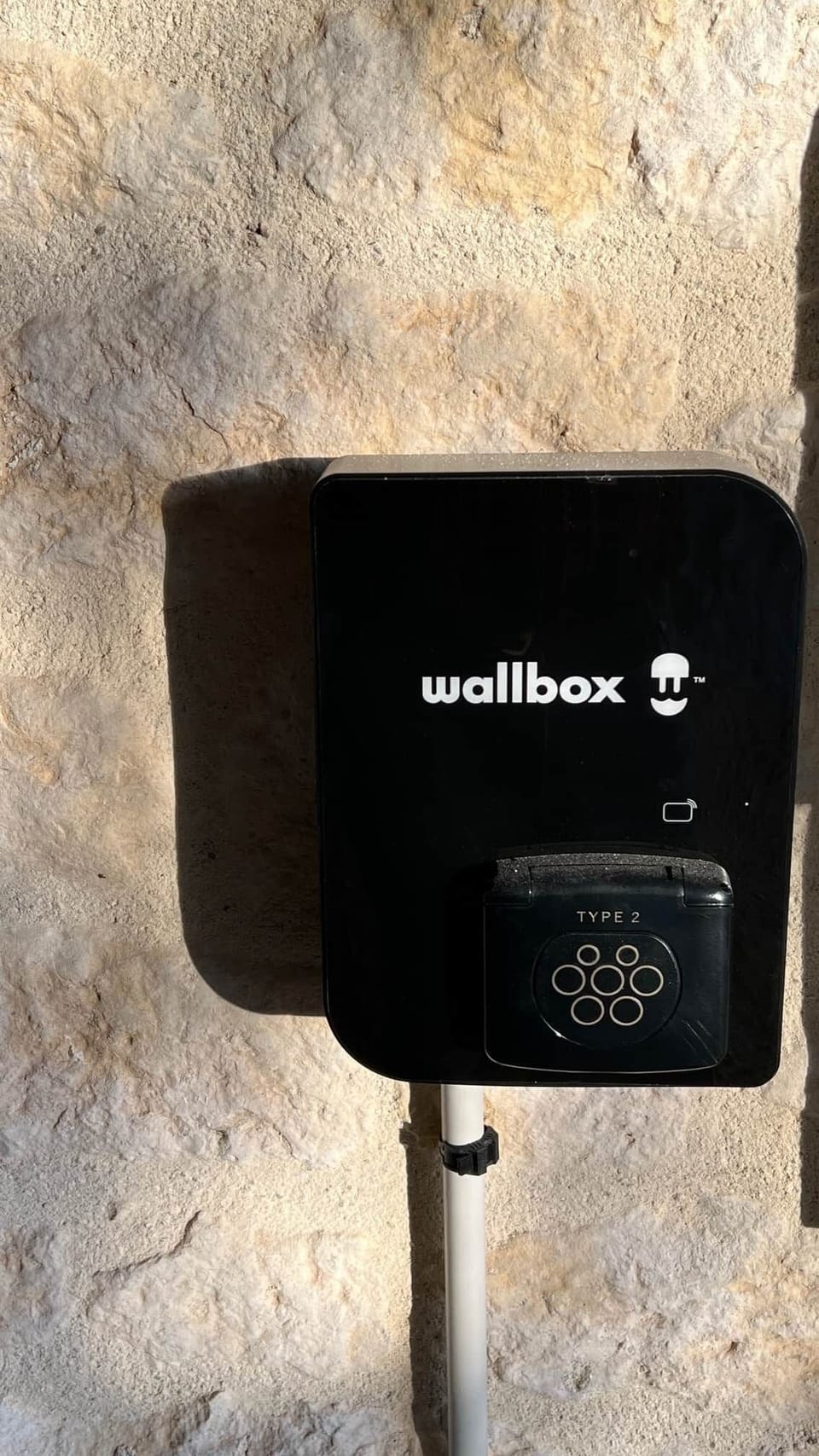 Wallbox 22kW loader for EV type 2