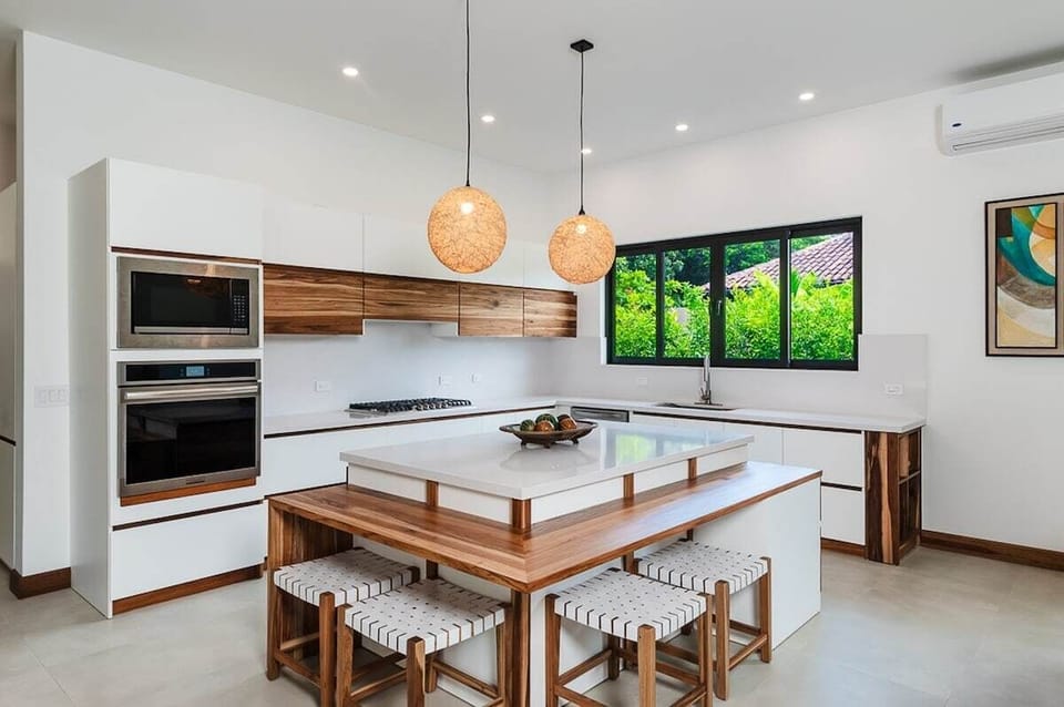 Spacious kitchen with island area