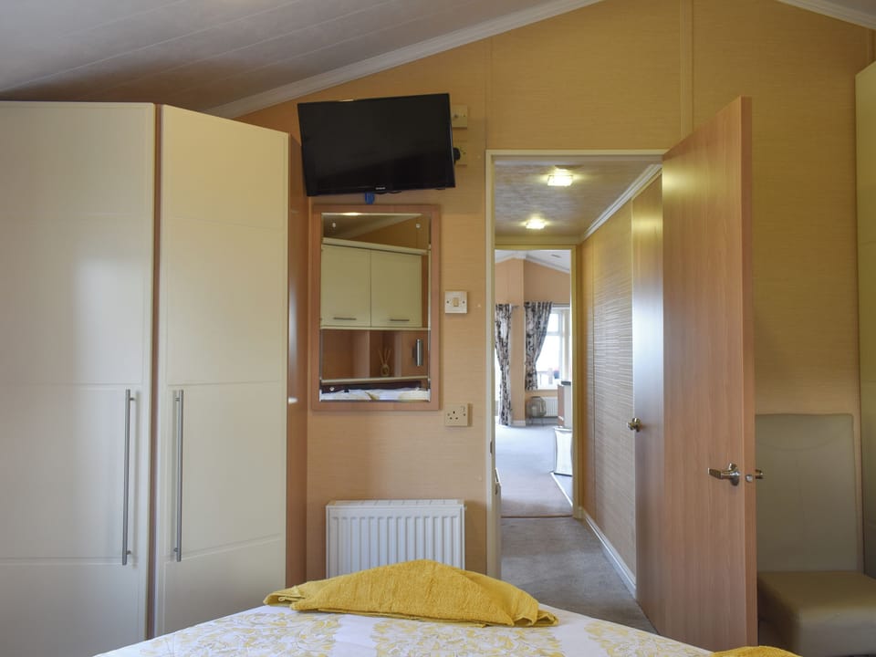 Double bedroom | Sunset Lodge, Llanddulas
