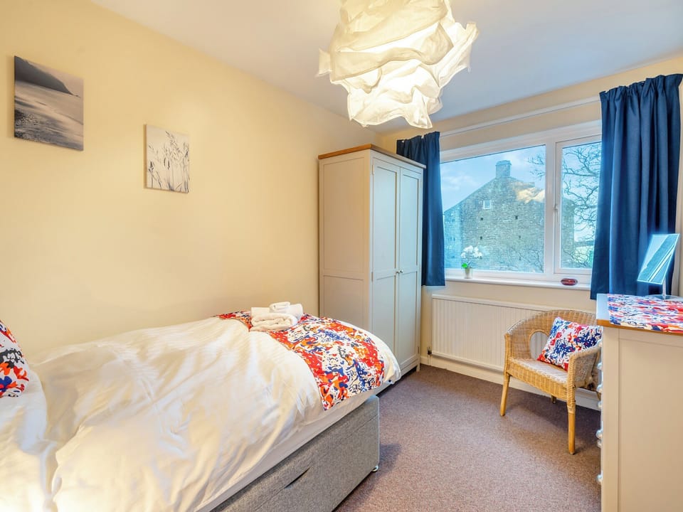 Single bedroom | Dale View - Gayle Lane Cottages, Gayle, near Hawes