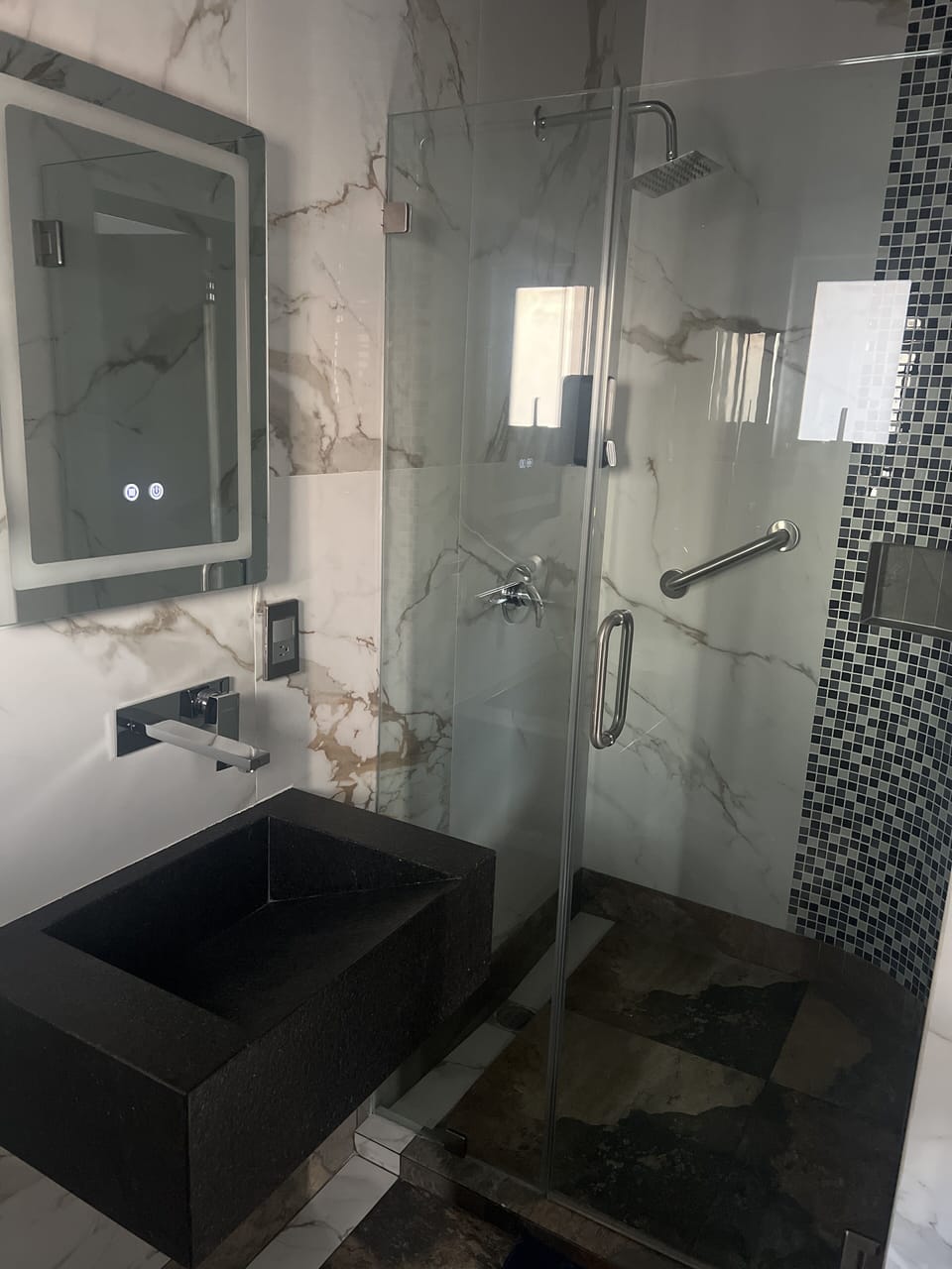 Shower, towels, soap, shampoo