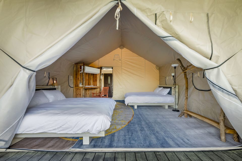 Tent | Blackout drapes