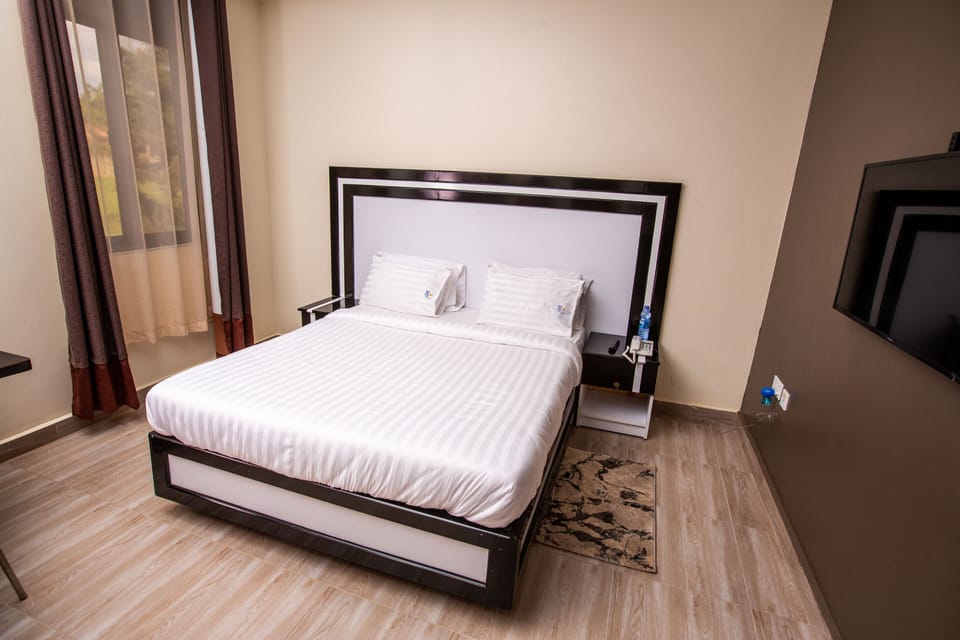 Executive Room | 1 bedroom, Egyptian cotton sheets, premium bedding, down comforters