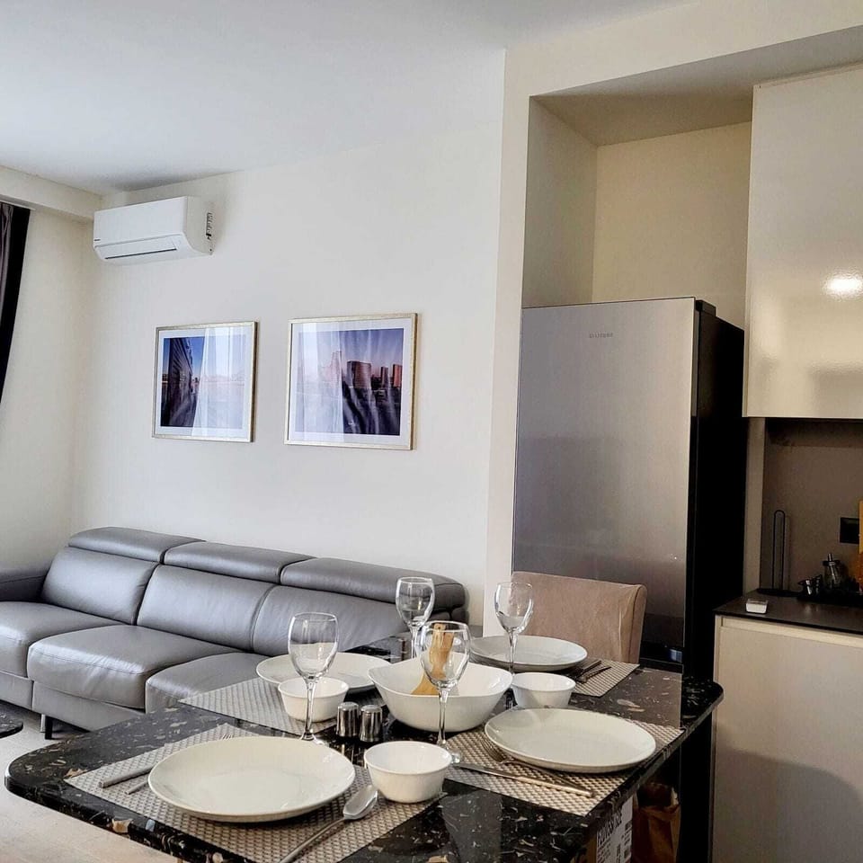 Deluxe Apartment | Living area