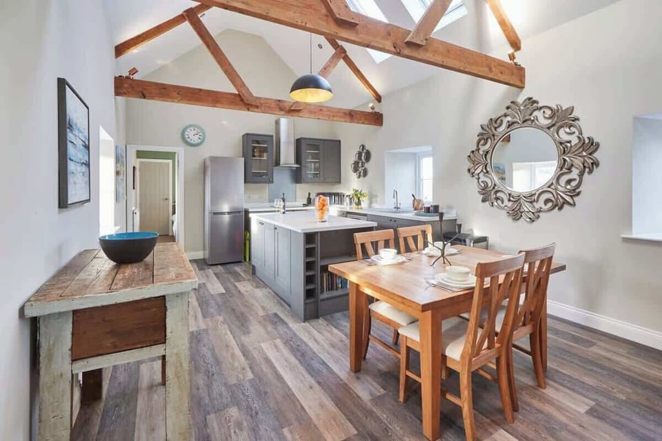 The Loft, Fenwick - Host & Stay