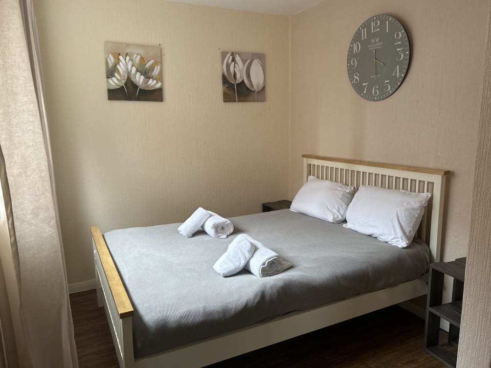 Guest Suite at The Grand Hotel Bed and Breakfast in Skegness