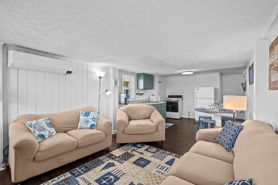 Living room, End chair, 2 piece and 3 piece sofas, tv, minisplit