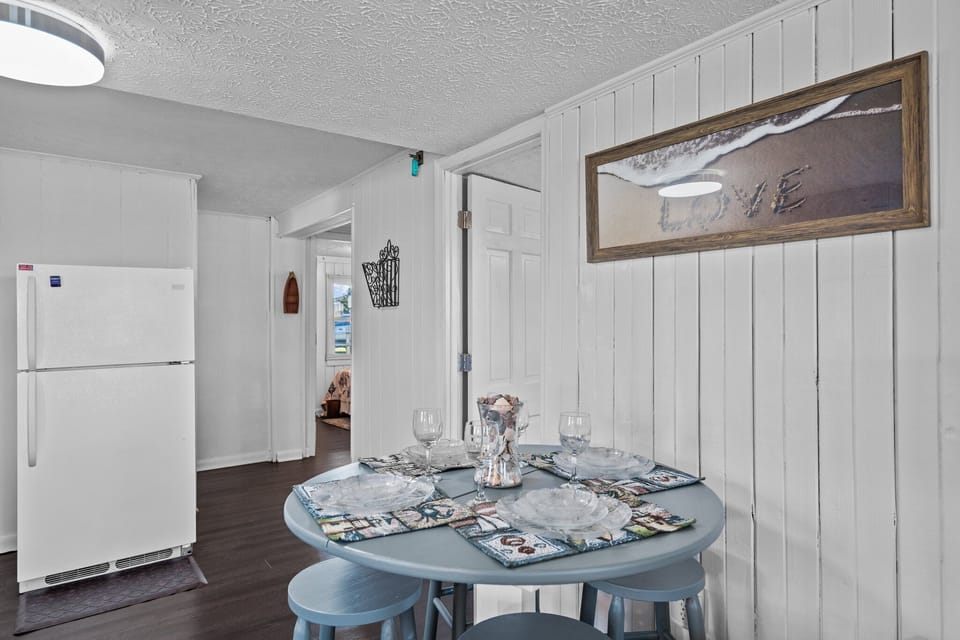 Kitchen table