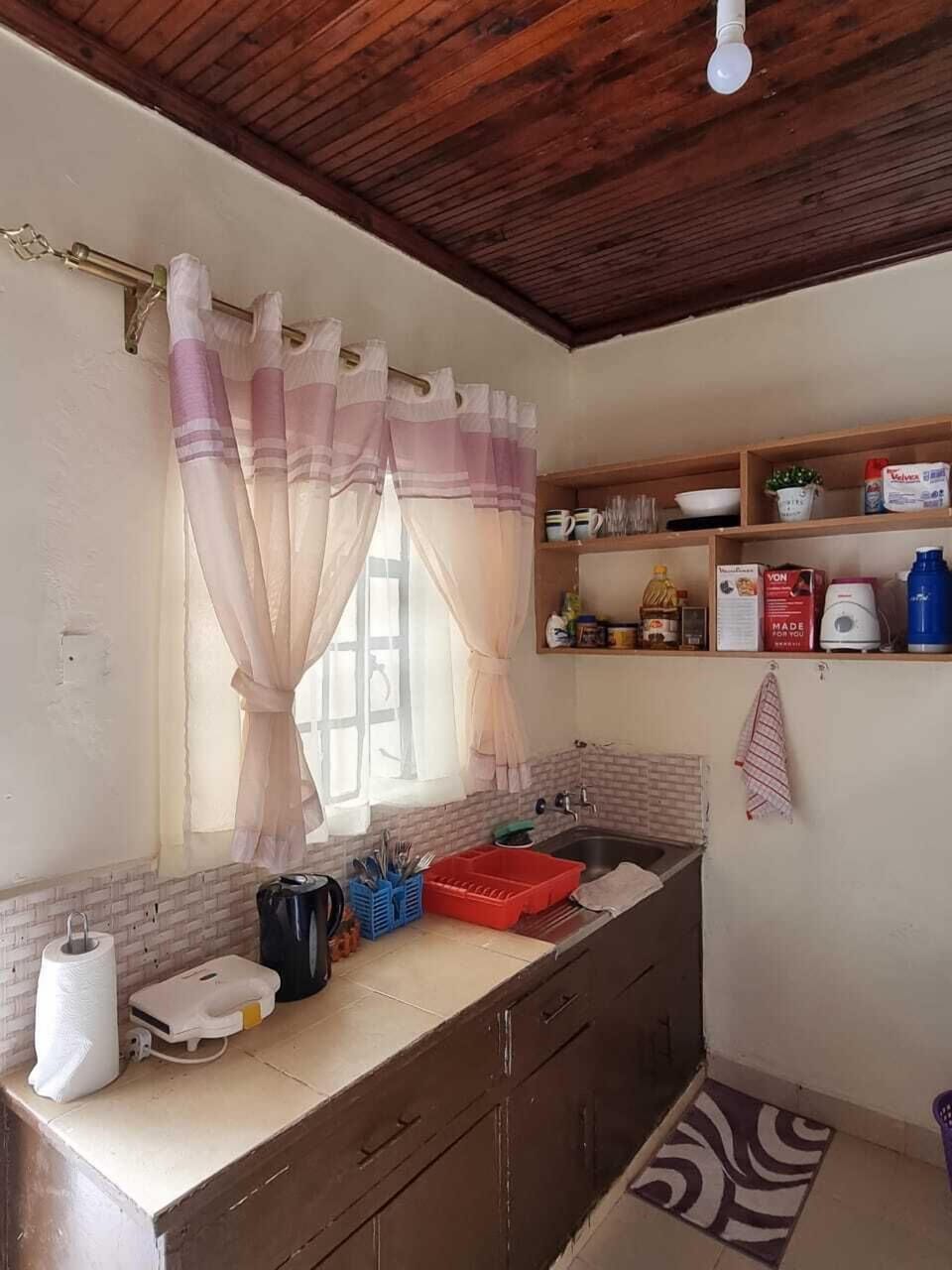 Family House | Private kitchen | Fridge, microwave, cookware/dishes/utensils