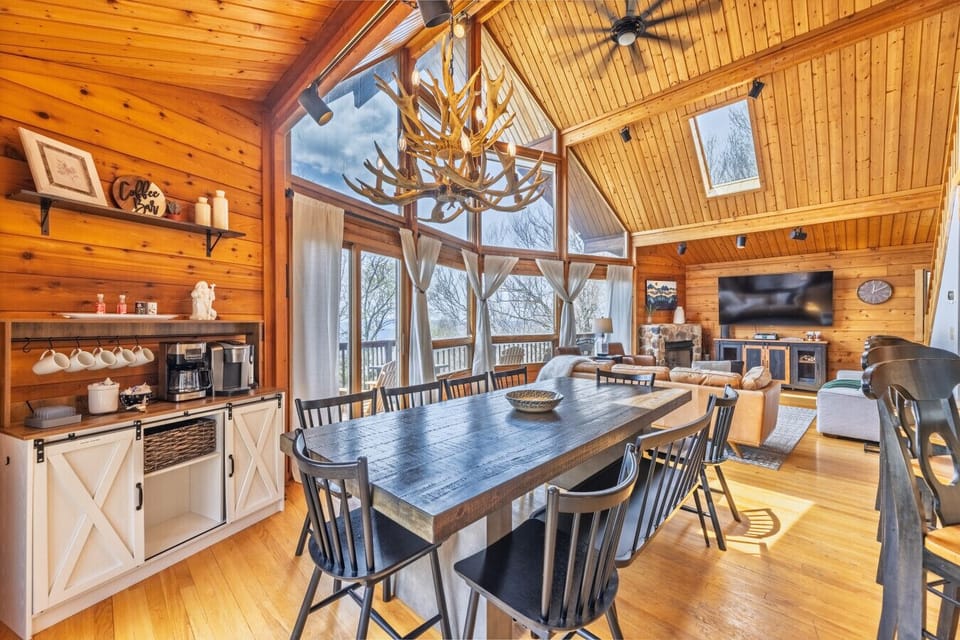 Open-concept great room perfect for large family dinners and group gatherings