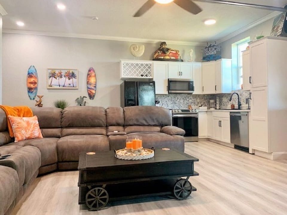 View of Living area / Kitchen from front wall