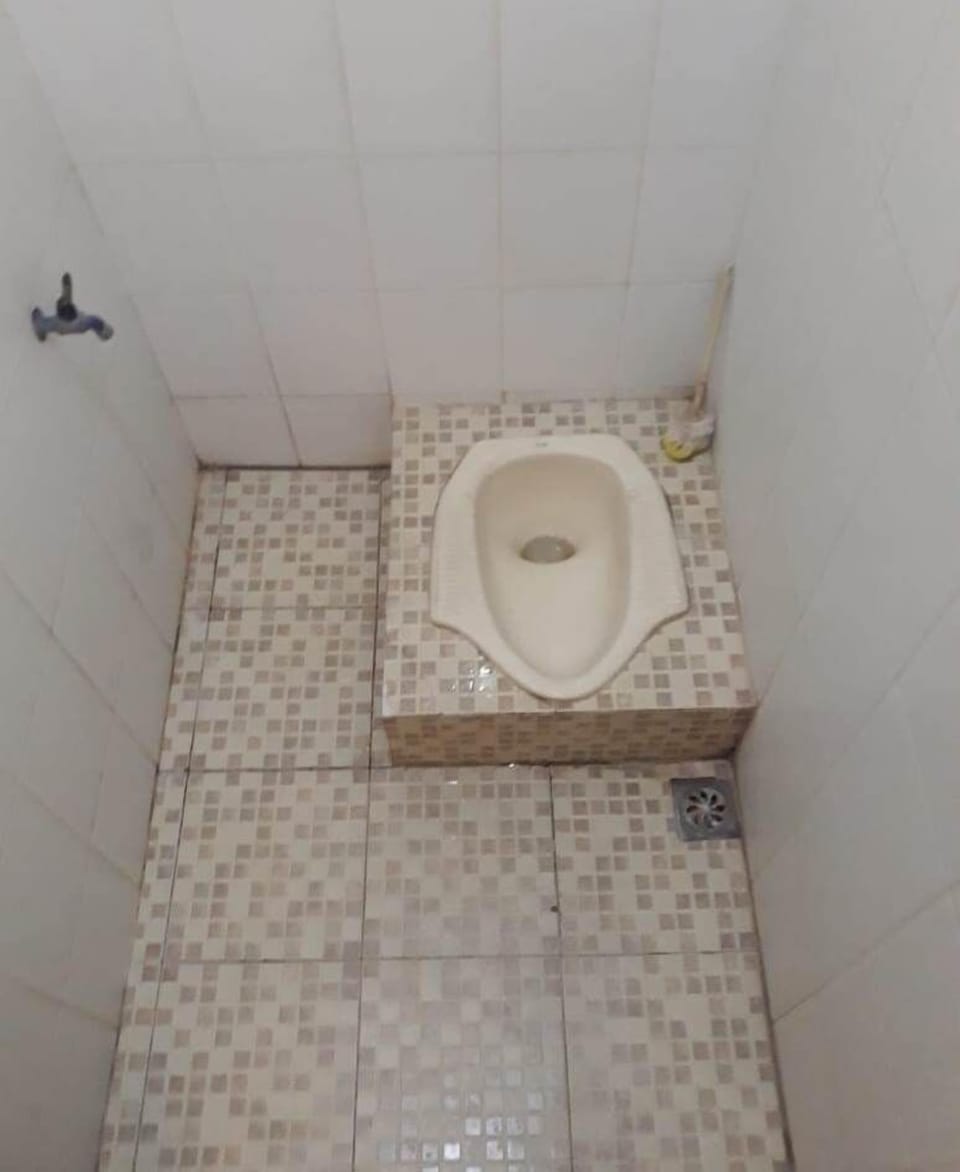 Standard Double Room, 1 Queen Bed, Balcony | Bathroom | Towels
