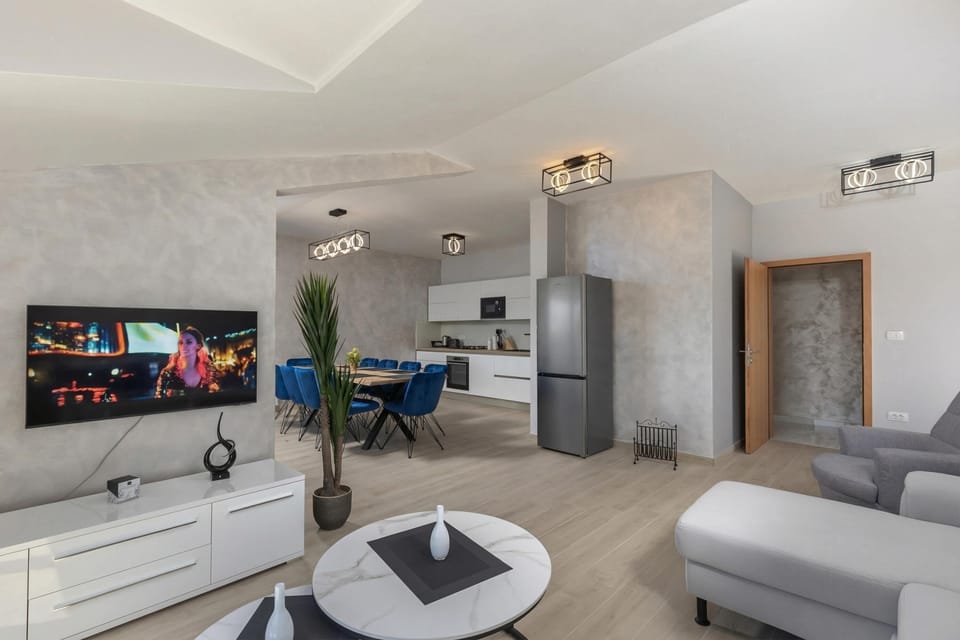 Family Apartment, 3 Bedrooms, Balcony, Sea Facing (Family Resort Santa Maria II) | Living area | Flat-screen TV