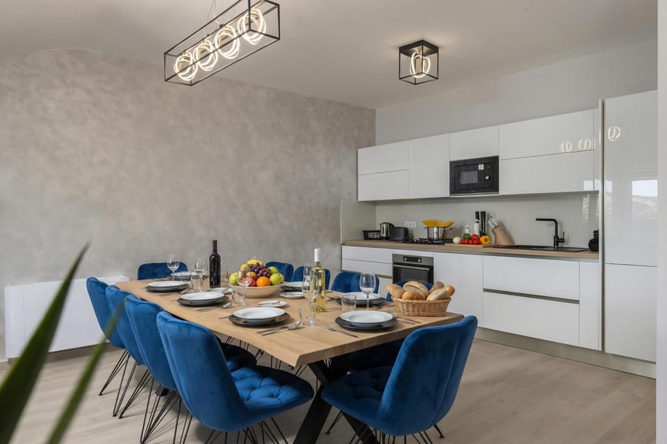 Family Apartment, 3 Bedrooms, Balcony, Sea Facing (Family Resort Santa Maria II) | Private kitchen