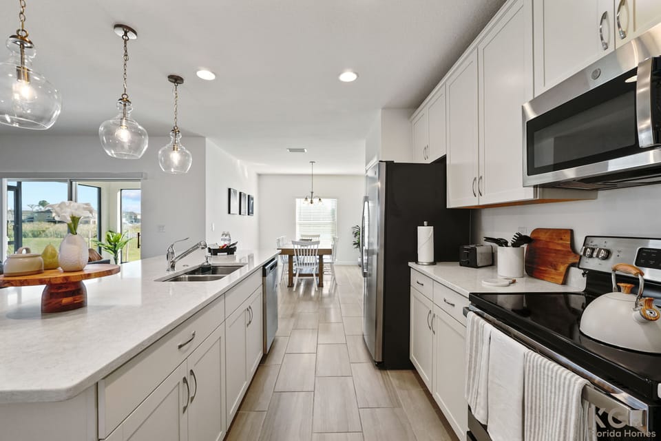 Spacious kitchen
