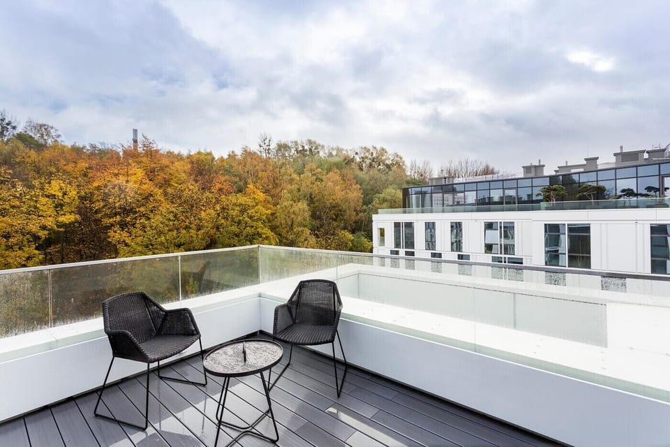 Deluxe Studio Suite, Balcony | Terrace/patio