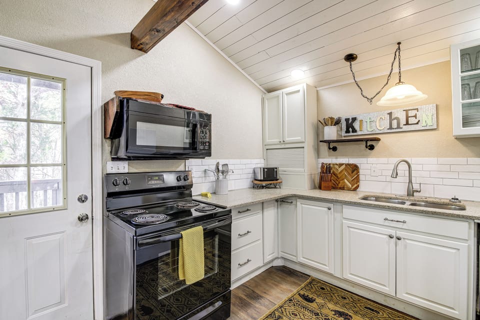 Cottage (2 Bedrooms) | Interior