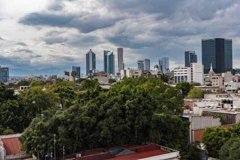 A wonderful city skyline view