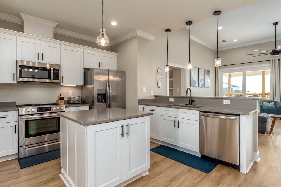 007 Fully Equiped Kitchen Blue Jays Dauphin Island