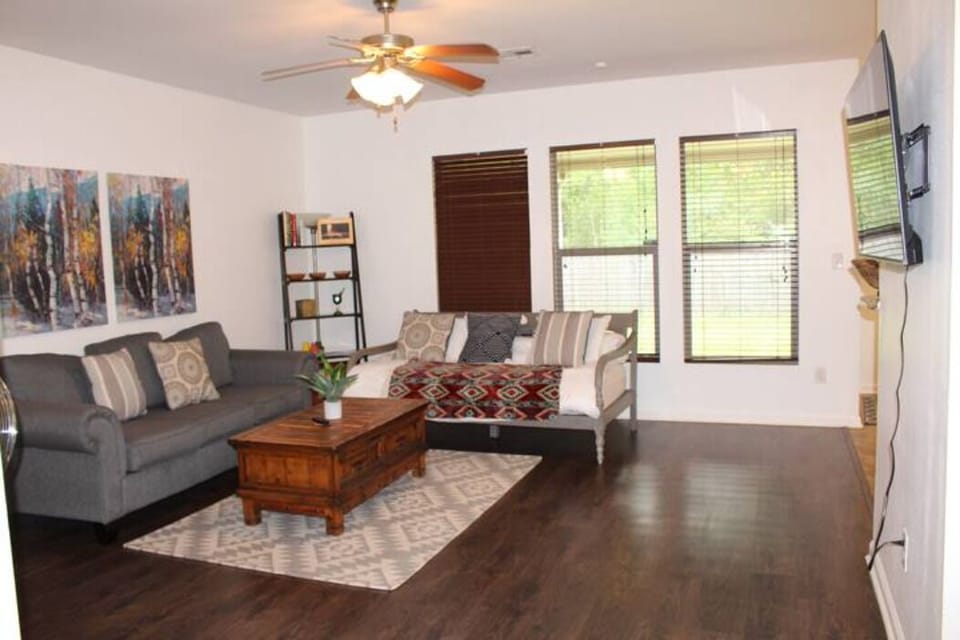 Kick back and enjoy some comfort and relaxation !