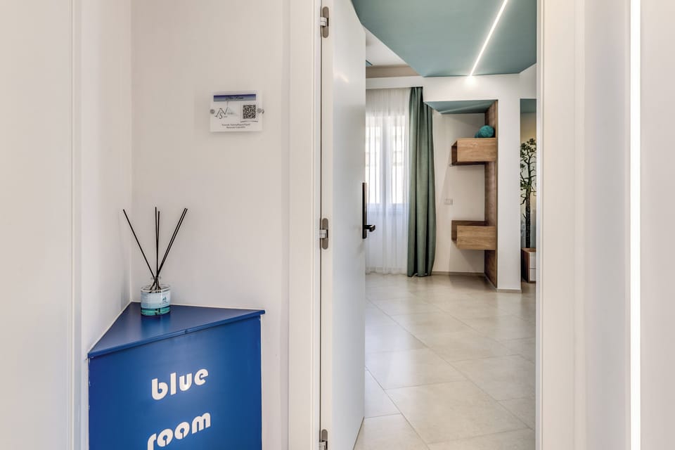 Luxury Quadruple Room | In-room safe, desk, free WiFi