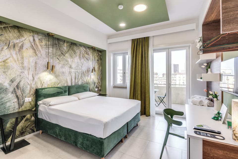 Basic Twin Room | In-room safe, desk, free WiFi