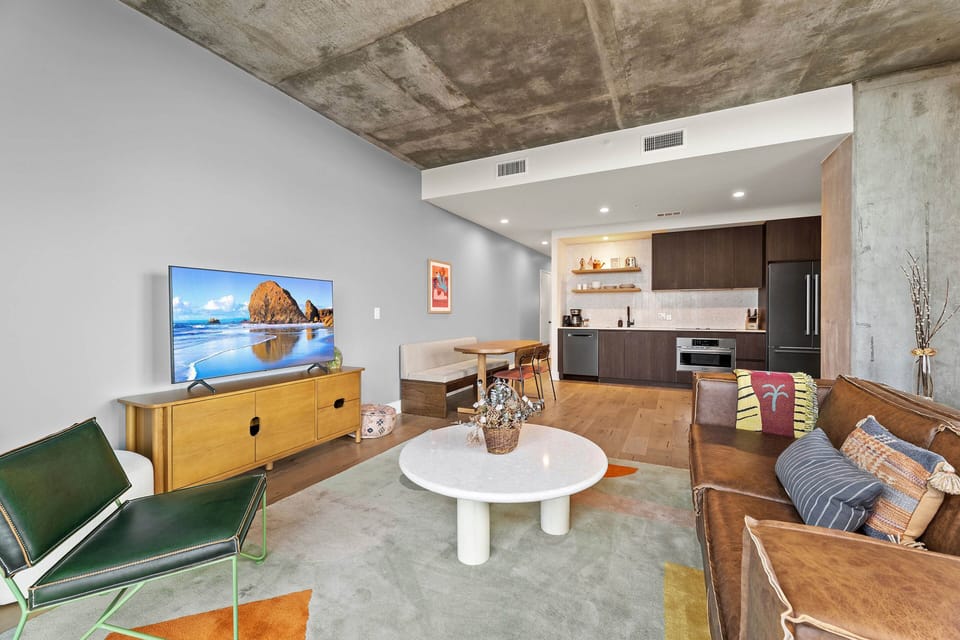 Luxury Condo, 1 King Bed with Sofa bed, Balcony, City View | Living area | LED TV, Netflix, streaming services