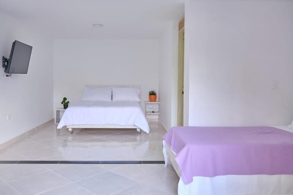 Standard Room | Desk, laptop workspace, free WiFi, bed sheets