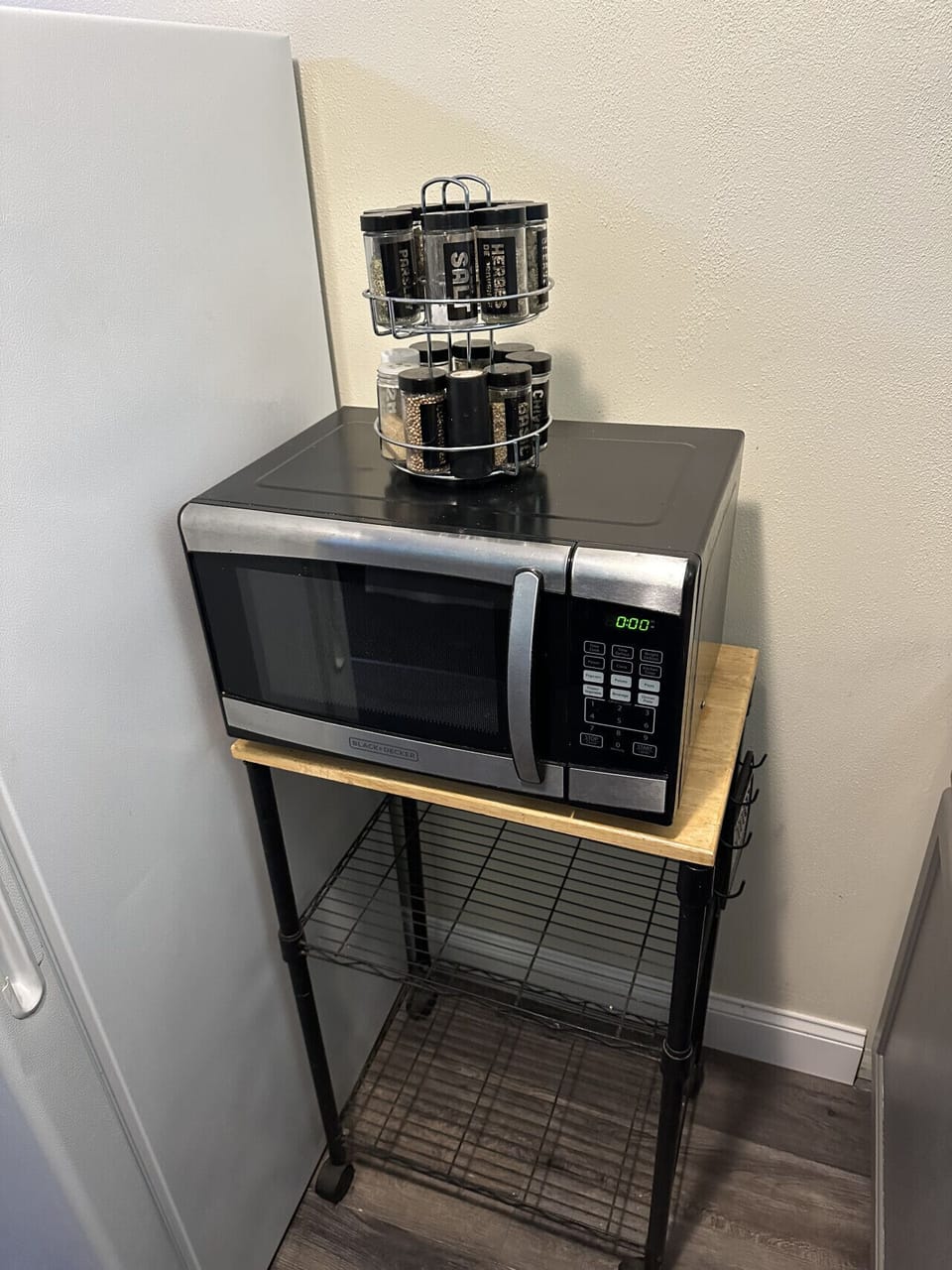 Microwave