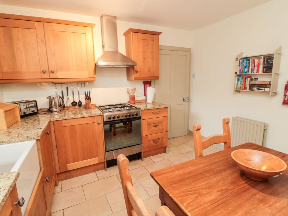 Fridge, dishwasher, electric kettle, toaster