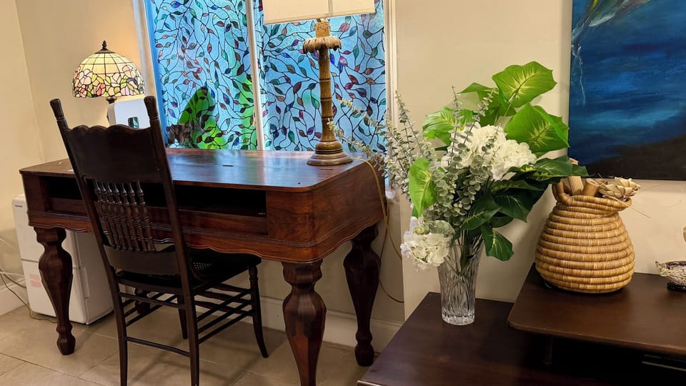 Comfort Room, Non Smoking, Air conditioning | Living area | Smart TV, Netflix, toys, streaming services