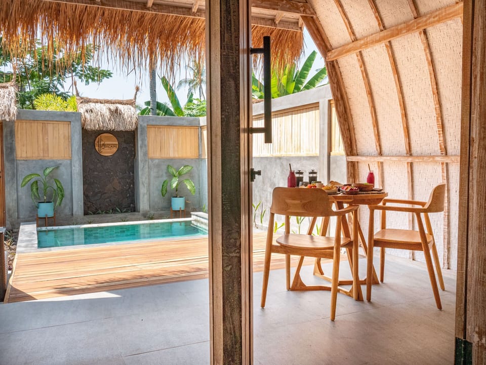 Deluxe Bungalow With Private Pool | Terrace/patio