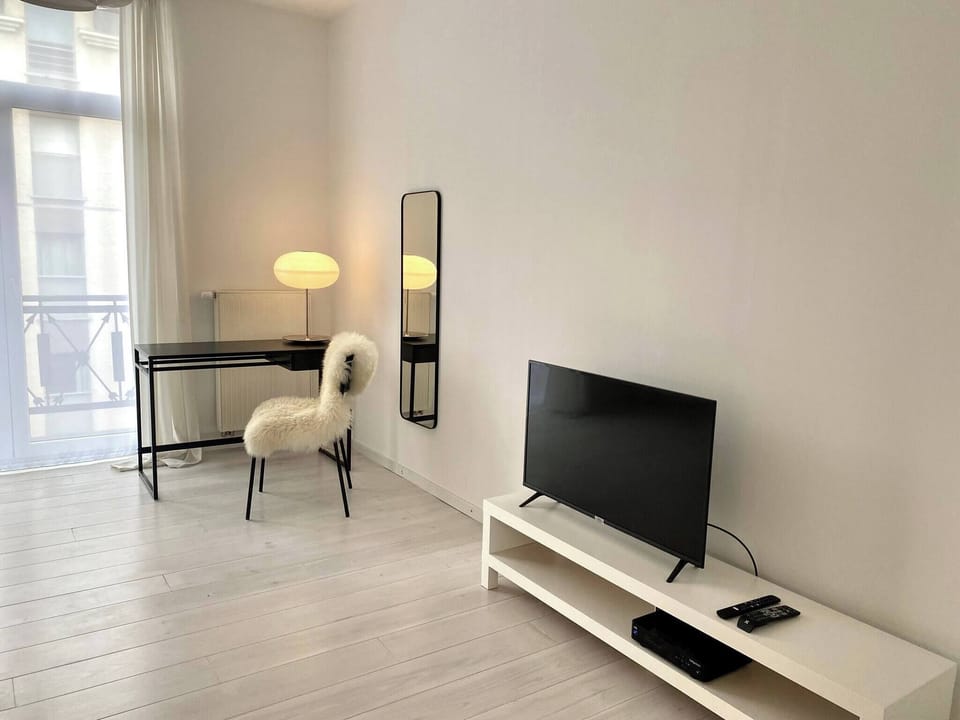 Apartment, 1 Bedroom, Smoking, Balcony | Room amenity