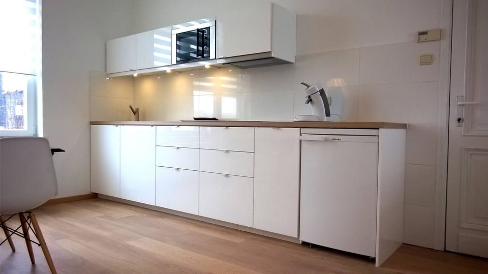 Apartment, 1 Bedroom, Smoking, Balcony | Interior