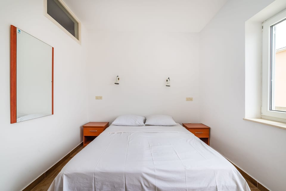 Room, 1 Bedroom, Balcony, Garden View | 1 bedroom