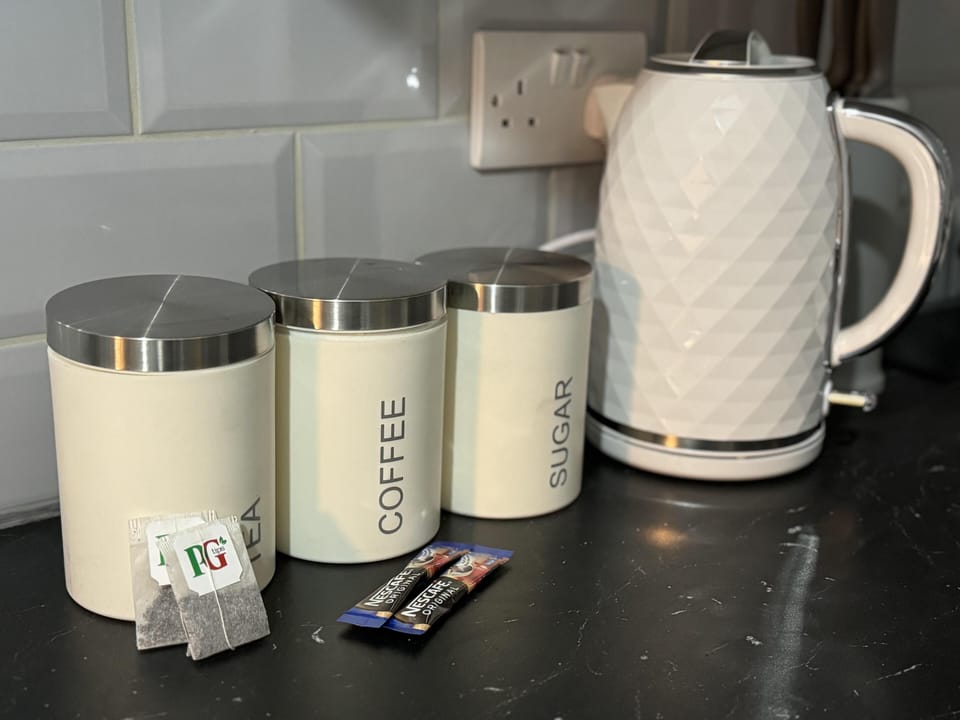 House | Coffee and/or coffee maker