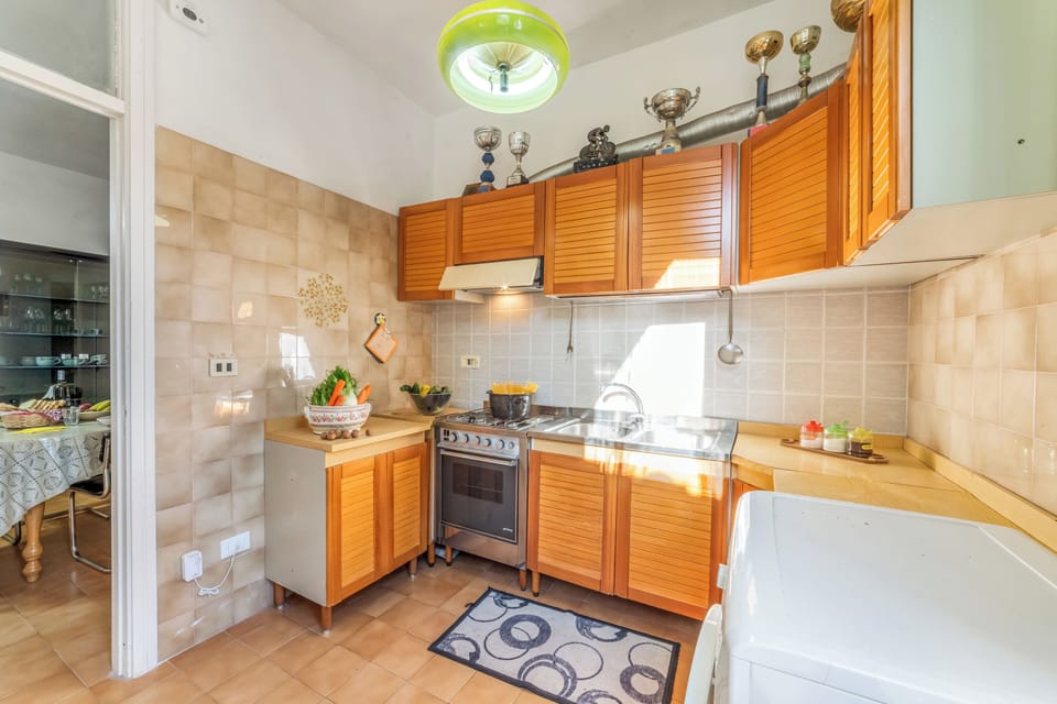 Family House, 2 Bedrooms, Microwave (Villetta Tamari 300 meters from the) | Private kitchen