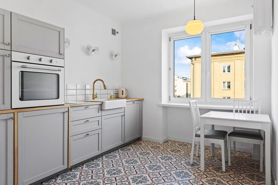 Comfort Studio Suite | Private kitchenette | Fridge, oven, stovetop, dishwasher