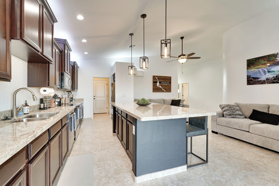 House (3 Bedrooms) | Interior