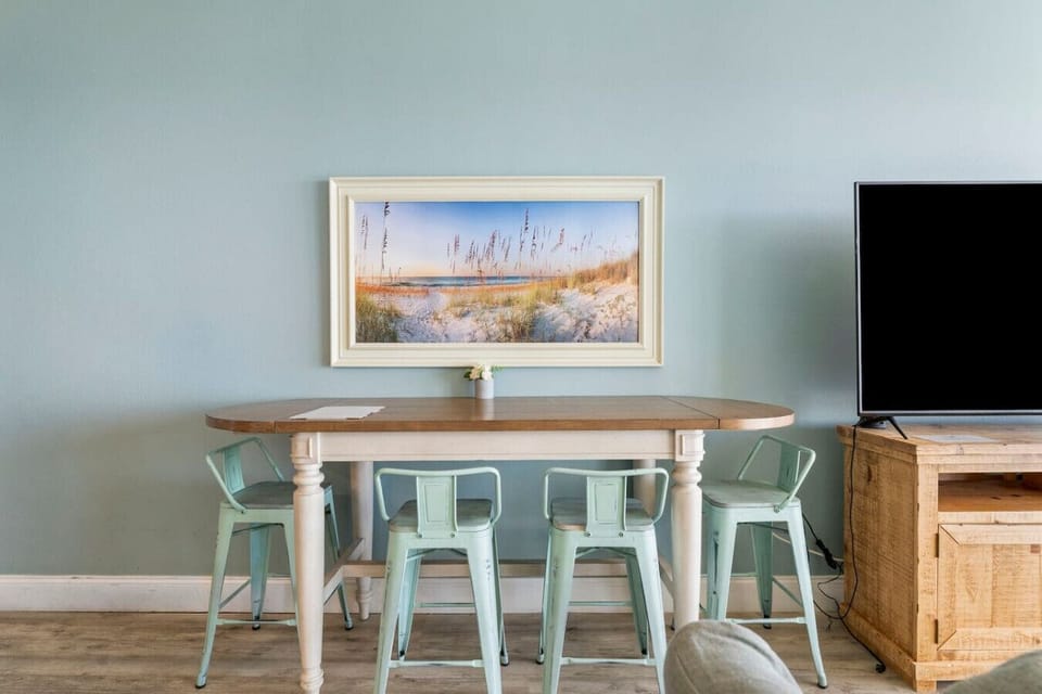 Dining Area with Seating for Four and Ocean Views