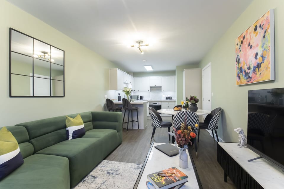 Apartment | Living area | 43-inch Smart TV with digital channels, Netflix, DVD player
