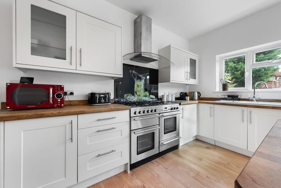 Kitchen area at Blue Puffin Stays Short Lets & Serviced Accommodation