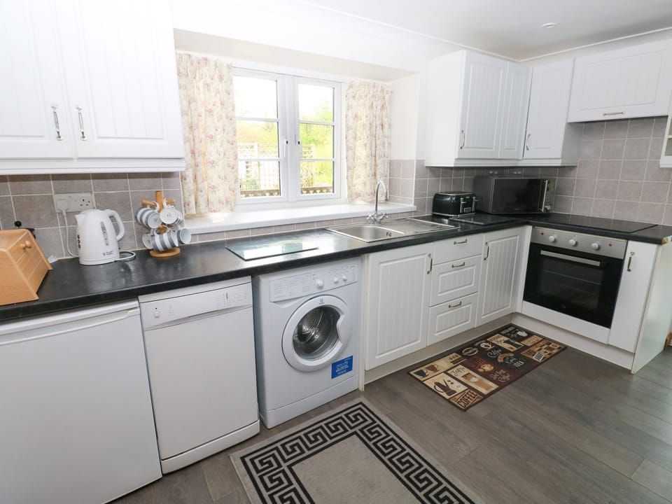 Fridge, dishwasher, electric kettle, toaster