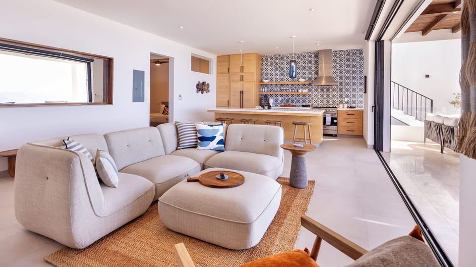 Premium Condo | Living area