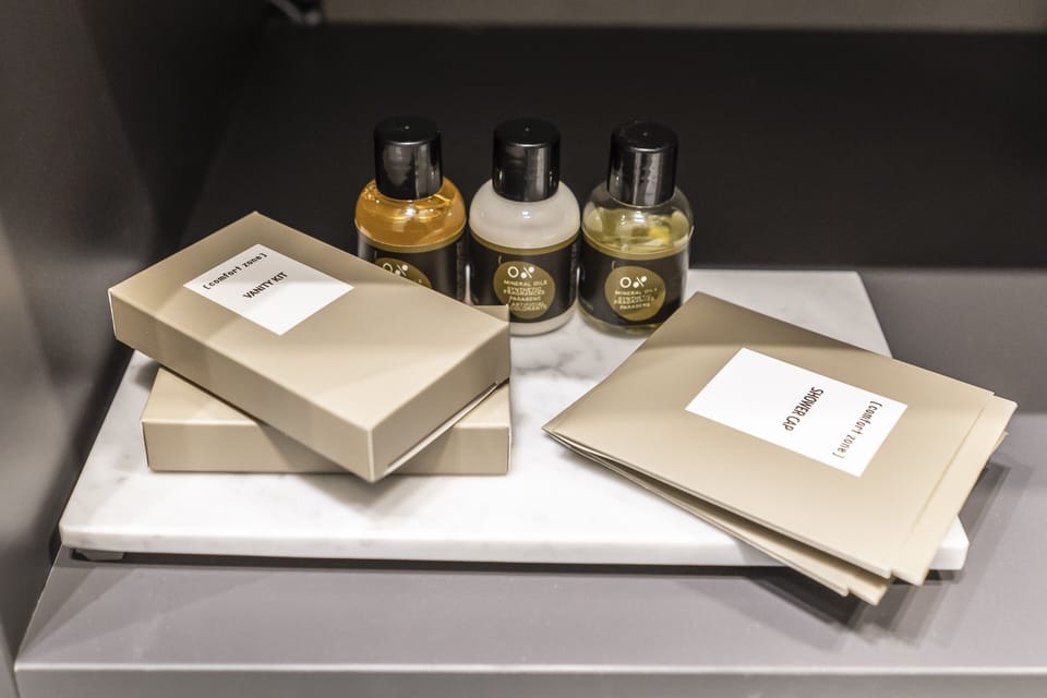 Luxury Double Room | Bathroom | Shower, rainfall showerhead, designer toiletries, hair dryer